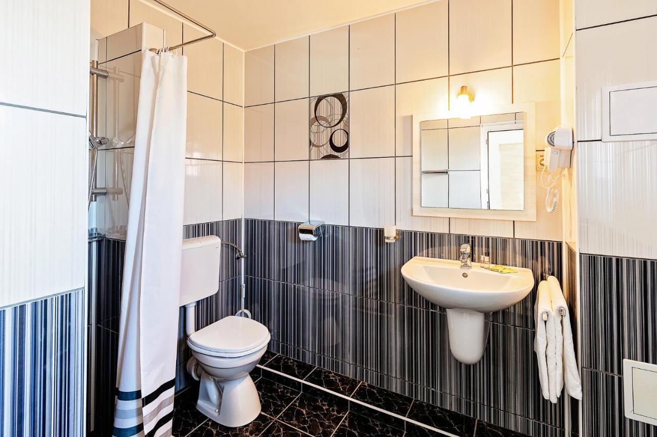 Vila Mosel Două Mai Eksteriør bilde