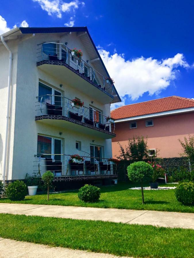 Vila Mosel Două Mai Eksteriør bilde